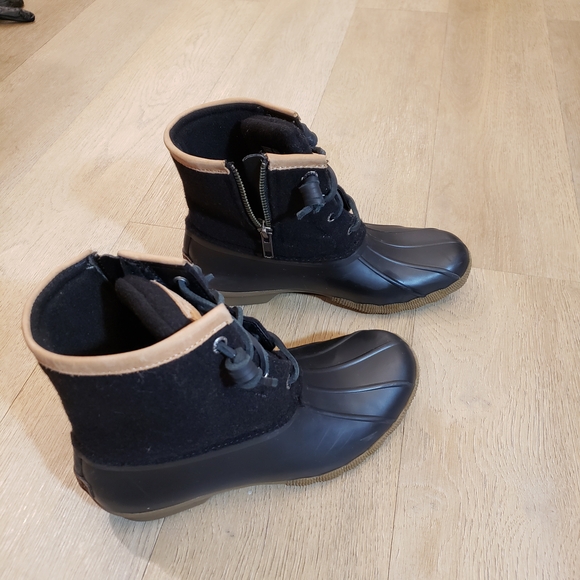 Sperry Duck Boots Women's Like New - Picture 3 of 11